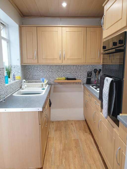 City Townhouse Close To Cafes And Restaurants 诺里奇 外观 照片